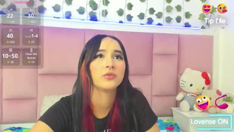 Snapshot of lesliecute69 chatting on February 2026 08:07:02 PM leslie online show from February 2026 08:07:02 PM