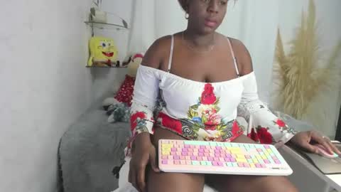 lesliee_brownn online show from December 2025 09:51:01 AM