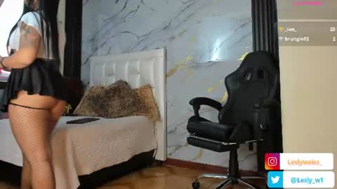 Snapshot of lesly_w chatting on July 2026 11:24:02 AM I am here from Monday to Friday from 730 am to 130 pm Colombia time and saturday from 500 am to 1000 am .... Soon Blue page online show from July 2026 11:24:02 AM