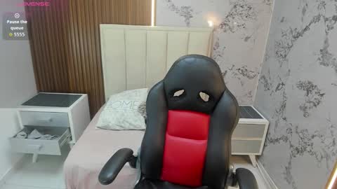   online show from February 2026 07:58:02 PM