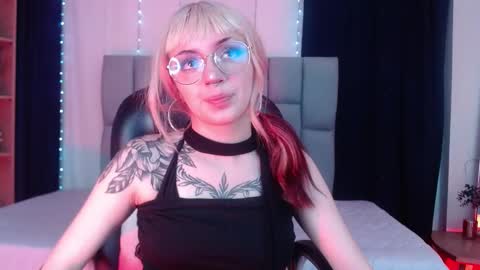 Less  online show from February 2025 11:08:02 AM