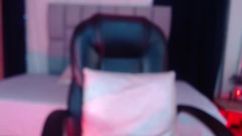 Less  online show from February 2025 05:15:02 PM