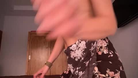 lessya_magic online show from February 2025 10:18:02 AM