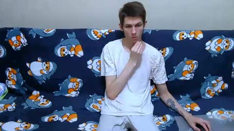 lester_broo online show from July 2026 09:14:01 PM