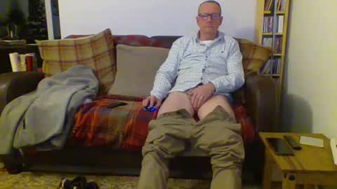 Snapshot of letmestrip chatting on December 2024 11:39:01 PM paul online show from December 2024 11:39:01 PM