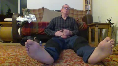 Snapshot of letmestrip chatting on December 2024 12:11:01 AM paul online show from December 2024 12:11:01 AM