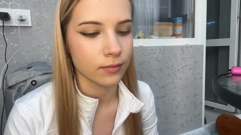 Snapshot of lettieharkin chatting on May 2026 02:24:02 PM Kate online show from May 2026 02:24:02 PM