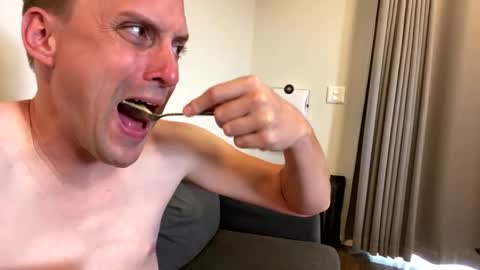 lilithgaze online show from February 2026 02:21:02 AM