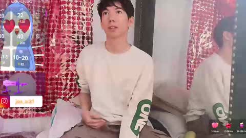 Levi  online show from February 2025 02:37:01 PM