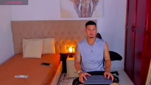 Snapshot of lewishamiltom chatting on February 2025 06:43:01 PM lewis online show from February 2025 06:43:01 PM