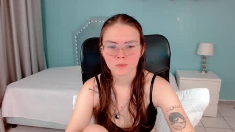 Lexas Room online show from October 2025 05:08:02 AM
