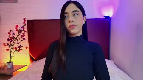 Lexi Howard  online show from March 2026 06:19:01 AM