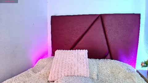 Snapshot of lexi_howard_ chatting on July 2026 06:47:02 AM Lexi Howard online show from July 2026 06:47:02 AM