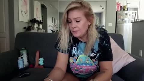 Lexi online show from September 2025 05:25:01 PM