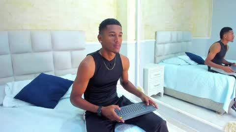 Snapshot of lexianddeker chatting on September 2025 07:37:01 PM Lexi Derek online show from September 2025 07:37:01 PM