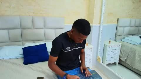 Snapshot of lexianddeker chatting on September 2025 04:44:02 PM Lexi Derek online show from September 2025 04:44:02 PM