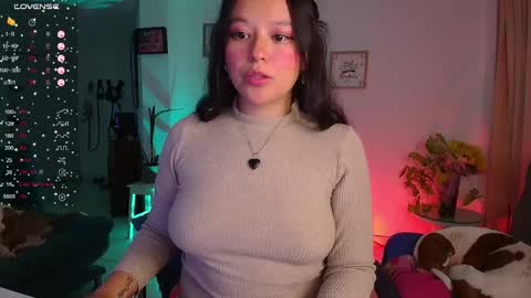 Lexie Thompson   8pm  0000am -5 online show from February 2025 10:18:02 AM