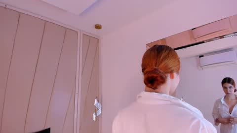 lexiee__ online show from January 2026 11:46:02 AM