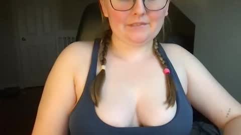 lexie online show from October 2025 08:31:01 PM