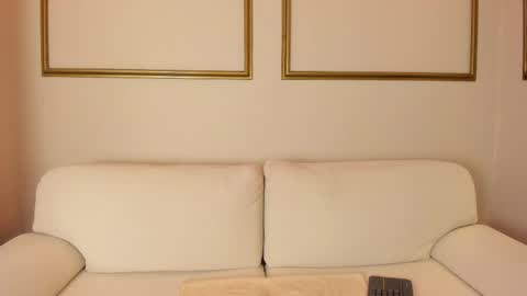 Lexie Thompson  online show from March 2026 12:05:02 PM