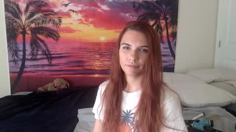 Alexia L. online show from December 2025 04:26:01 PM