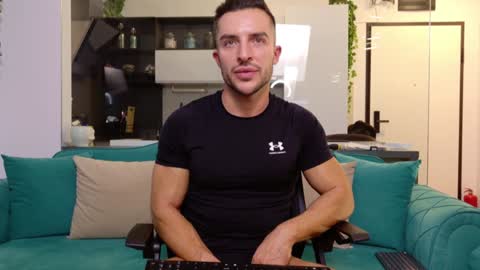 Askme online show from December 2024 06:38:02 PM