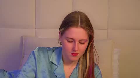 Lexi online show from November 2025 06:13:01 PM