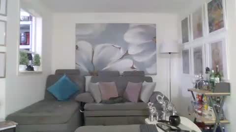 Snapshot of lexxandbuster chatting on October 2025 06:43:01 PM LEXX  BUSTER online show from October 2025 06:43:01 PM