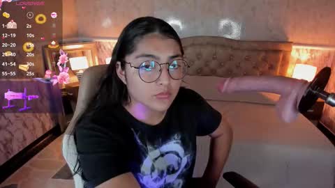 Snapshot of lexy_gomez chatting on January 2026 04:53:02 PM LEXY online show from January 2026 04:53:02 PM