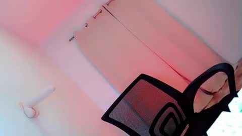 Snapshot of lexy_lore18 chatting on February 2025 03:54:01 AM lexy_lore18 online show from February 2025 03:54:01 AM