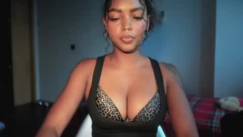 Snapshot of lexy_squirt_queen chatting on July 2026 09:38:01 AM LEXY - Independent account online show from July 2026 09:38:01 AM