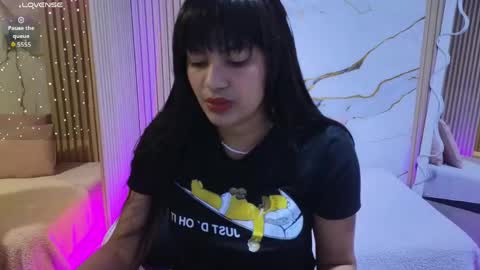 Snapshot of lexy_tay chatting on May 2026 11:37:02 AM lexy_tay online show from May 2026 11:37:02 AM