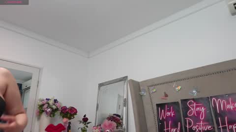 Snapshot of lexyrene chatting on May 2026 11:49:01 AM Adina online show from May 2026 11:49:01 AM