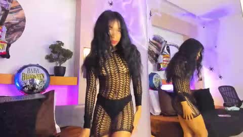 lexyskye online show from October 2025 12:39:02 PM