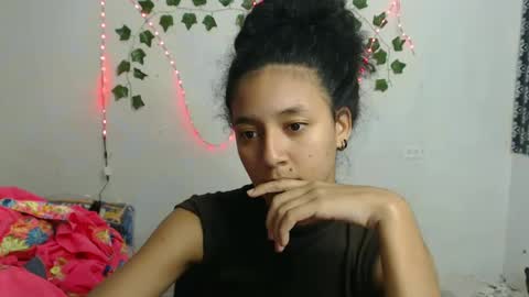 lolita online show from January 2025 05:11:01 AM