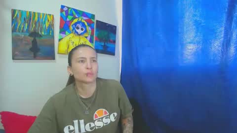 Snapshot of leyla_horny_bg chatting on November 2025 09:25:01 PM leyla_horny_bg online show from November 2025 09:25:01 PM