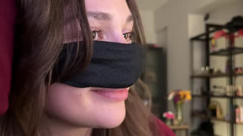 Snapshot of leyla_on_sport chatting on December 2024 10:02:02 PM Leyla online show from December 2024 10:02:02 PM