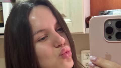 Adeline Di or just cute girl3 online show from February 2026 07:20:01 PM