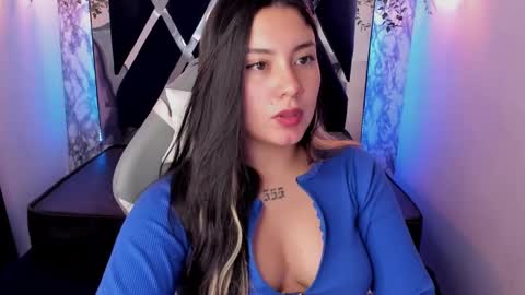 Lia  online show from January 2025 02:19:01 PM