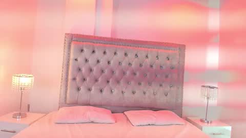 Lia  online show from January 2026 03:42:02 AM