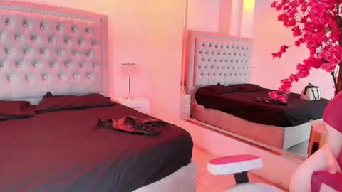 Lia  online show from January 2026 03:20:02 AM