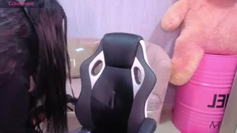 Snapshot of lia_harper_t chatting on July 2026 02:53:01 AM lia_harper_t online show from July 2026 02:53:01 AM