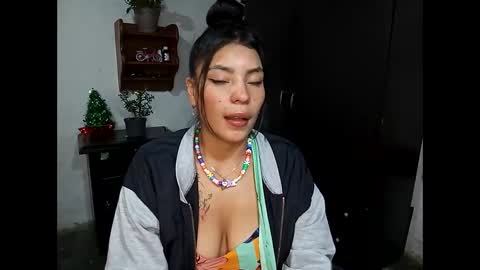 Lia online show from December 2024 03:47:01 AM