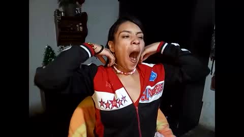 Lia online show from December 2024 11:06:01 AM