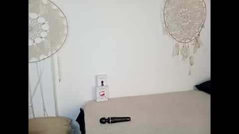 Lia online show from February 2026 04:49:02 PM