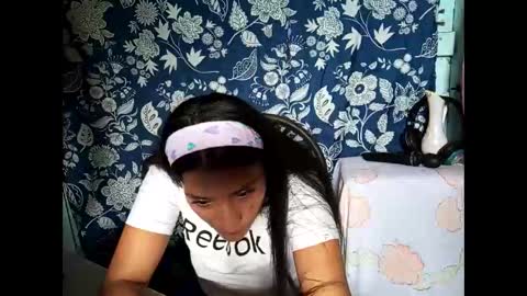 Snapshot of lia_hottie chatting on May 2026 03:42:02 PM Lia online show from May 2026 03:42:02 PM