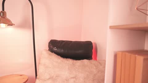 liaa online show from December 2025 04:01:02 PM