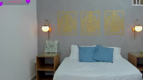 Lia  online show from March 2025 06:57:01 AM