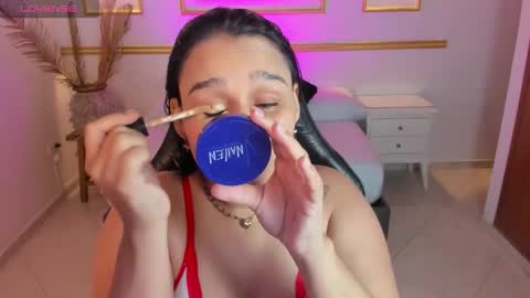 Lia  online show from December 2025 02:17:02 AM