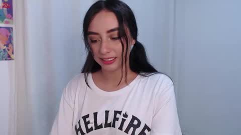 Snapshot of liaa_cute_ chatting on June 2026 02:53:01 AM lia online show from June 2026 02:53:01 AM